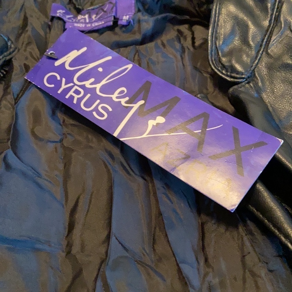 Vintage Miley Cyrus Motorcycle Vest Black Faux Leather Junior M - Picture 6 of 8